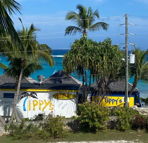 Tippy's Restaurant in Eleuthera, Bahamas